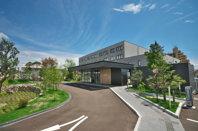 Kanazawa Sainoniwa Hotel 정원과 대욕장